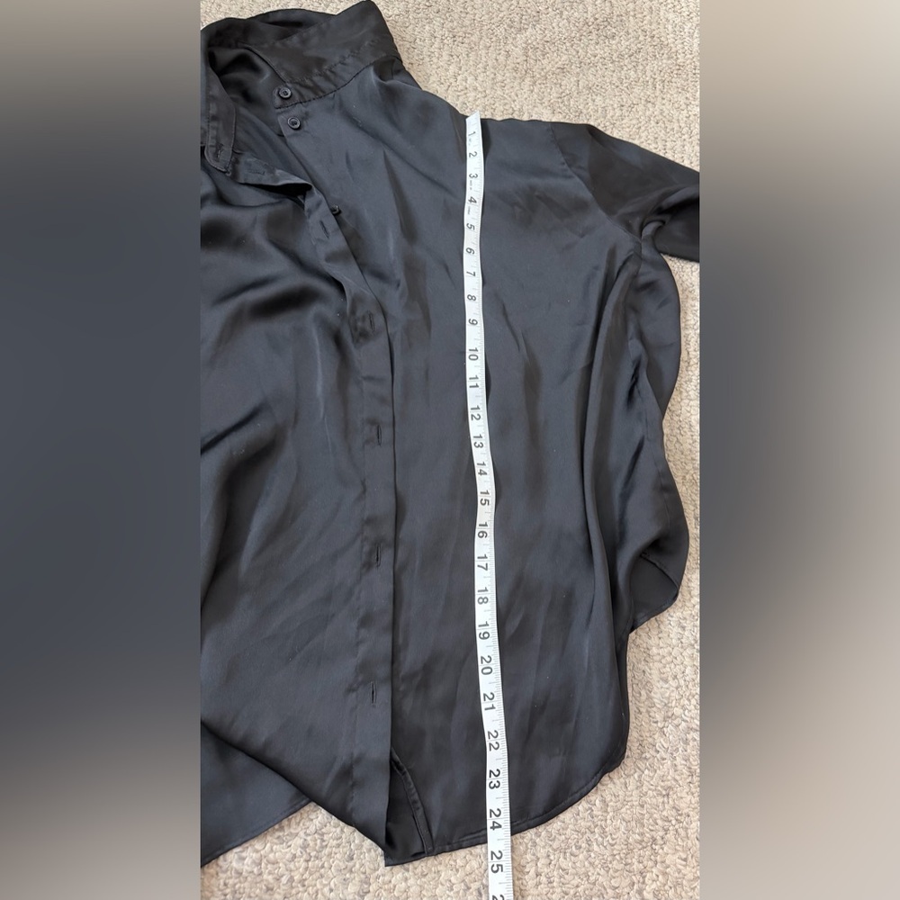 women’s H&M satin Black Button-Up shirt - Picture 4 of 5
